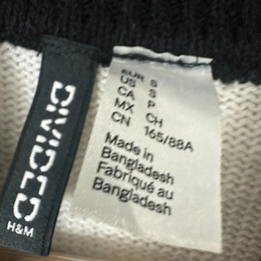 H&M Divided Sweater White Black Striped Knit Parisian Y2K Retro Cropped Small